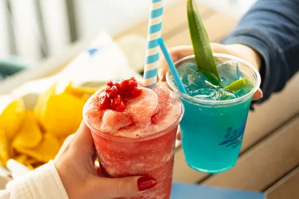 5 o'Clock Somewhere Bar & Grill