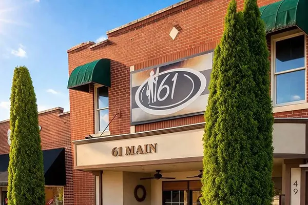 61 Main Kitchen & Market