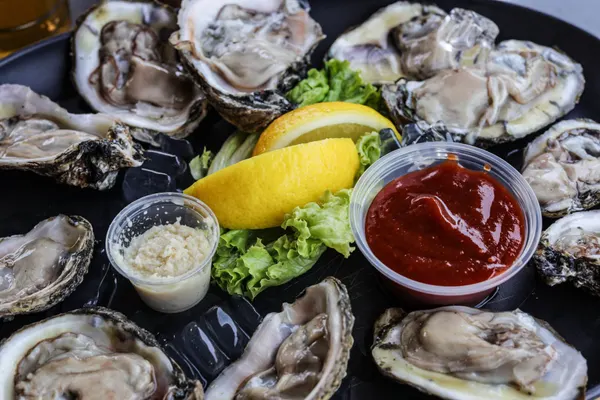 Alice Sweetwater's Bar & Grille