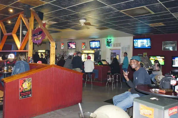 Allie Katz Bar And Grill