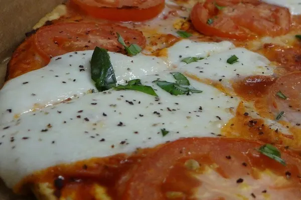 Allyanna's Olde Style Pizzeria