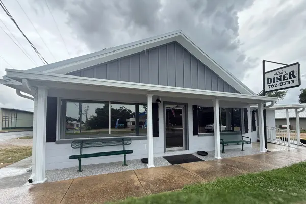 Altha Diner