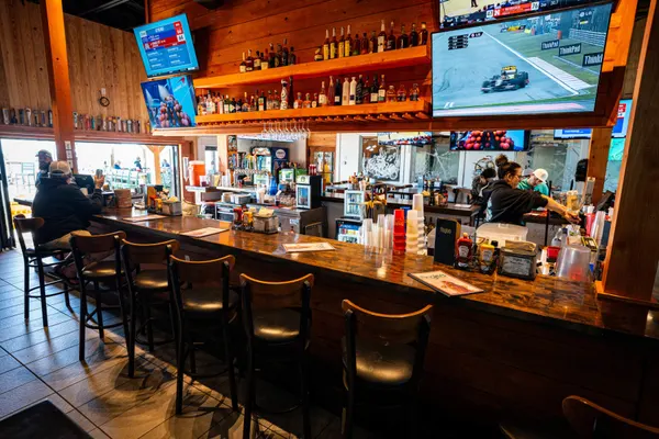 Angler's Beachside Grill