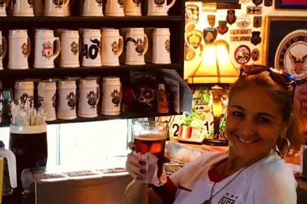 Ann O'Malleys Deli & Pub