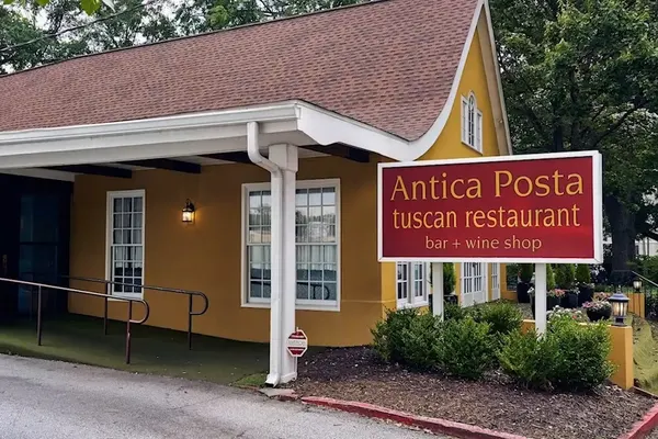 Antica Posta Tuscan Restaurant & Bar