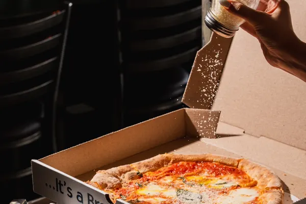 Apizza Brooklyn Resto + Vino - Pinecrest