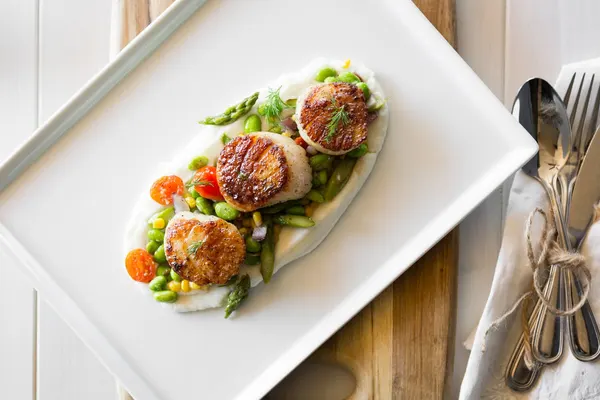 Apollonia Grill