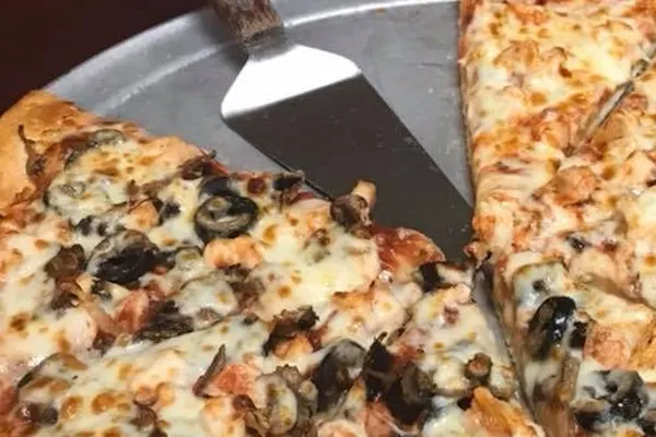 B & B Pizza