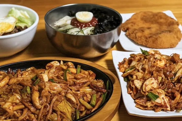 Bally Budaejjigae