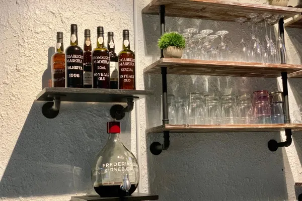 Bar Chinchilla in St. Petersburg, FL