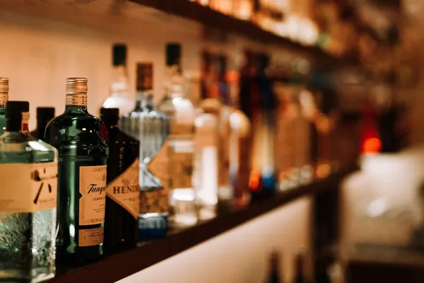 Bar Mezzo