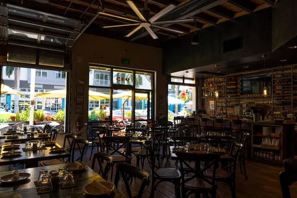 Bavaro's Pizza Napoletana & Pastaria