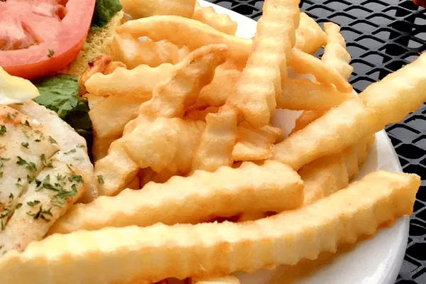 Bayou Joes Marina & Grill