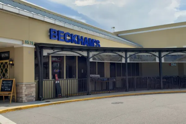 Beckham's Sarasota Restaurant On The Trail