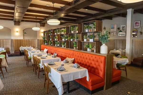 Bella Vita Italian Steakhouse in Lady Lake, FL