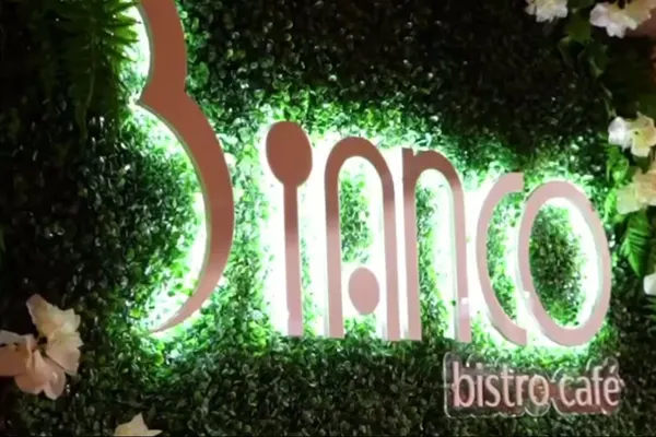 Bianco Bistro Cafe