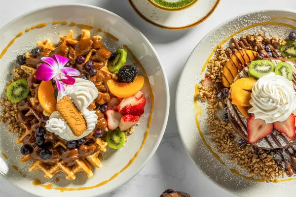Bistrology Breakfast Brunch & Dinner