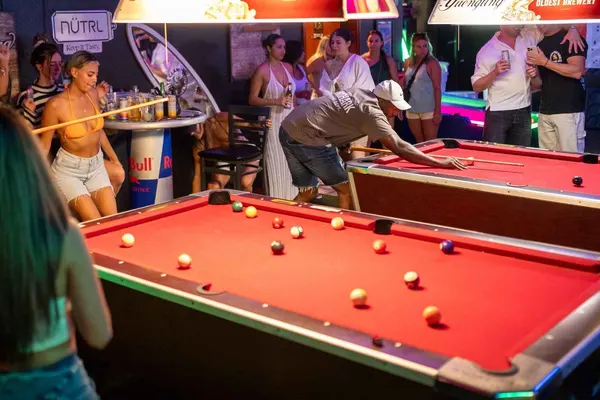 Blondies Sports Bar