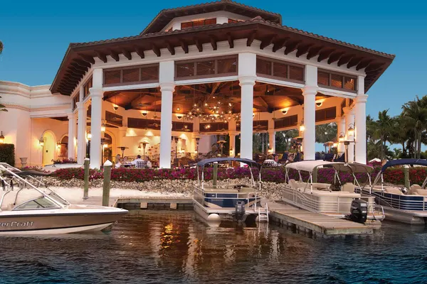 Blue Water Beach Grill - Members Only