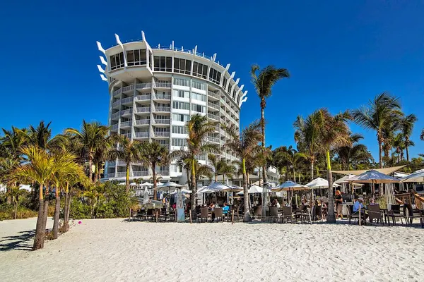 Bongos Beach Bar And Grille