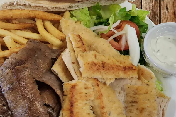 Bosphorus Gyros and Kebabs (Greek , Mediterranean)