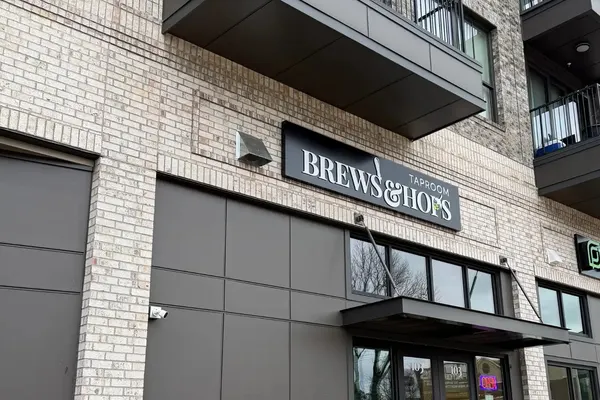 Brews & Hops Taproom