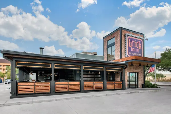 Brick House Tavern + Tap