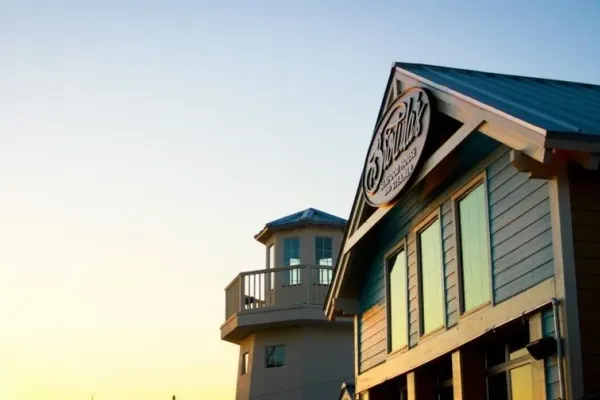Brotula's Seafood House & Steamer