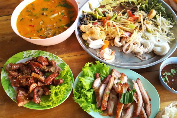 Budsaba Thai
