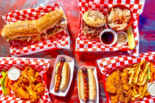 Buffalo Charlie's Bar & Grill in Dunedin, FL
