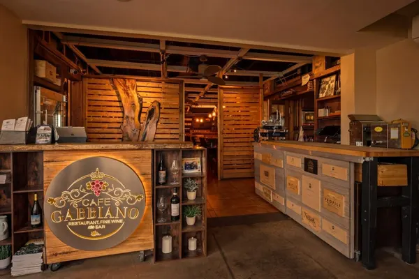 Cafe Gabbiano