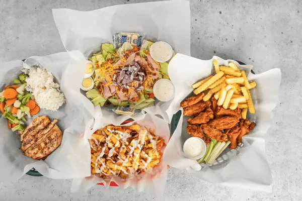 Cafe Wing Max