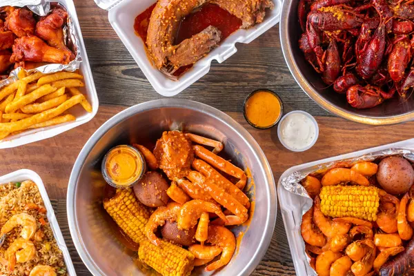 Cajun's City Seafood and Wings Atlanta