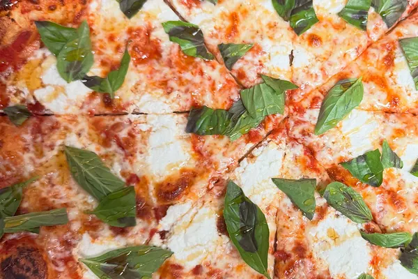 Calabria Pizza & Gyros