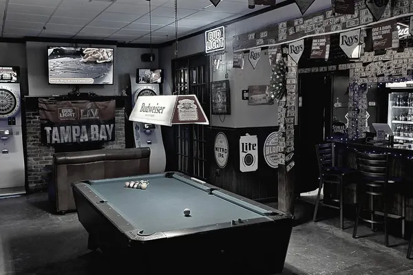 Captain's Tavern