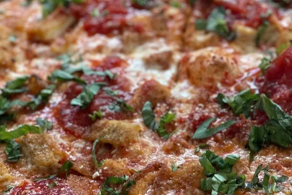 Chef'n It Up Pizza