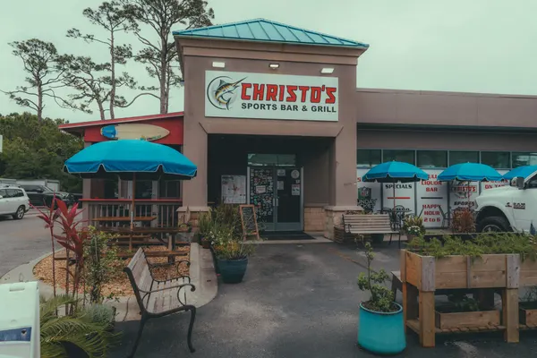 Christo's Sports Bar & Grill