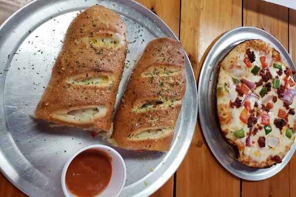 Cienfuegos Pizzería Cubana