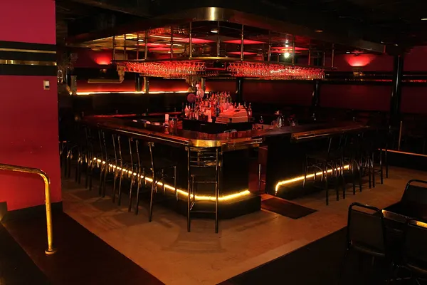 Club Ellery's