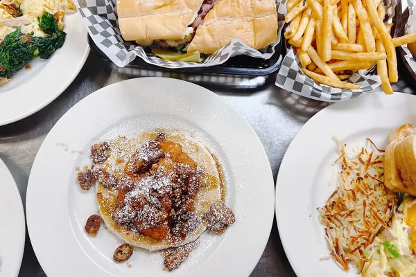 Cocky Rooster Café & Grill