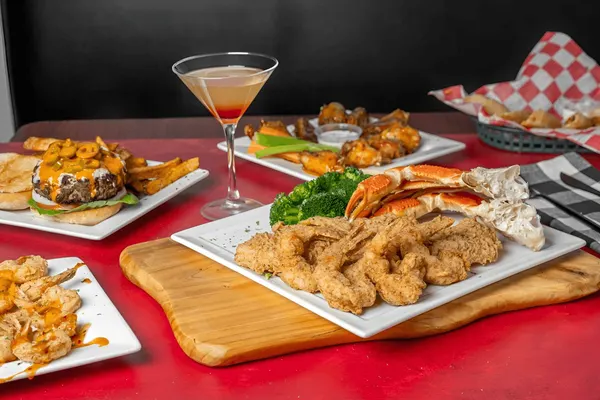 Commerce Sports Bar and Grill