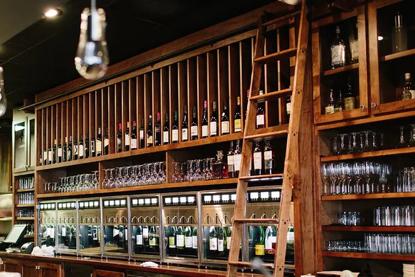 Craft & Vine