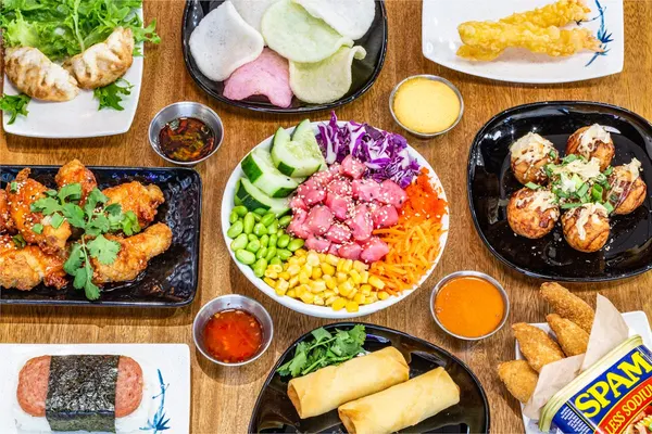 Crave Poké Asian-Fusion Kitchen