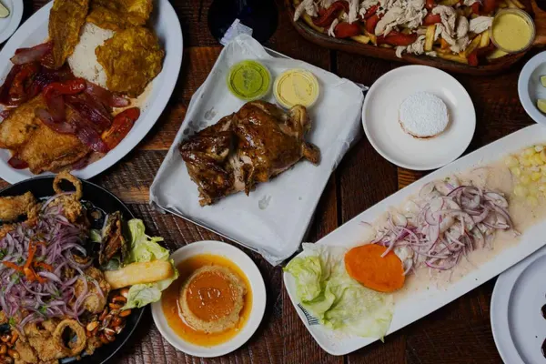Cuenellis Rotisserie Chicken & Grill – Peruvian Restaurant Riverview in Riverview, FL