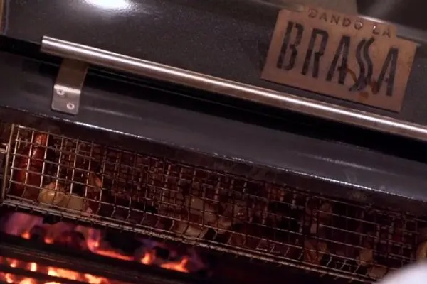 Dando La Brasa - Miami