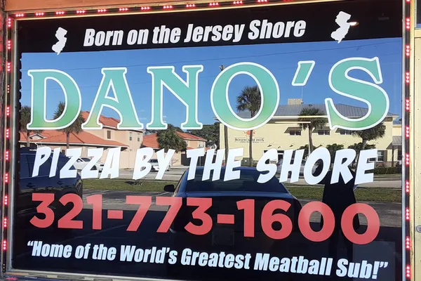 Dano's Pizza by the Shore