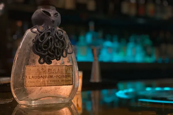 Dead End Drinks