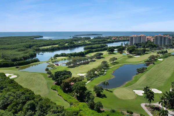 Deering Bay Yacht & Country Club