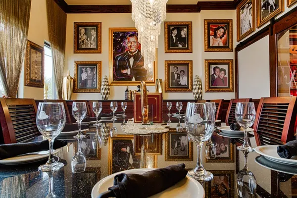 Delmonico's Italian Steakhouse