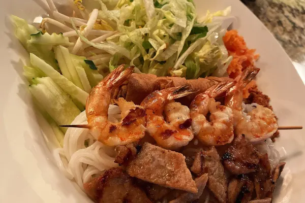 Demi's Noodle House